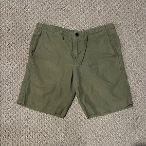 Murano Olive Green Cargo Shorts